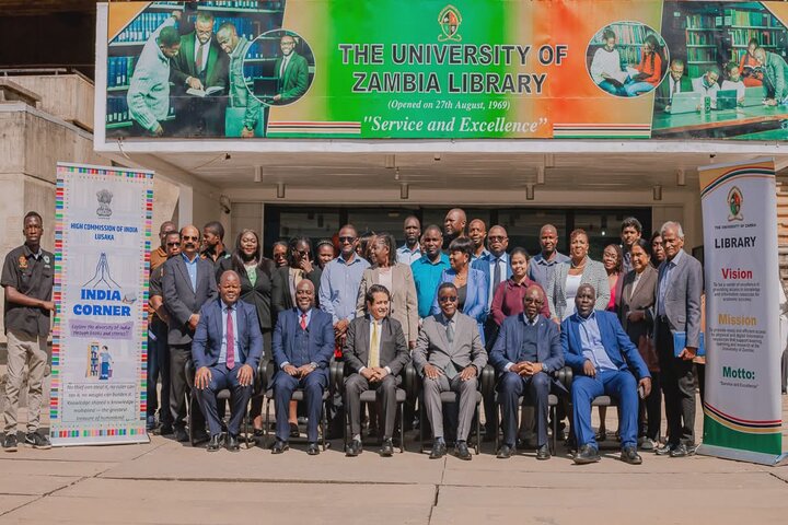 Indian High Commissioner and the Vice Chancellor pose for a photo